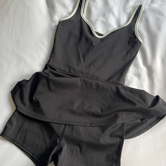 Reformation EcoMove Activewear Dress Skort - Black/White - Size S - Picture 4 of 5